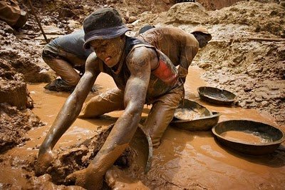 marange-diamond-miners-400