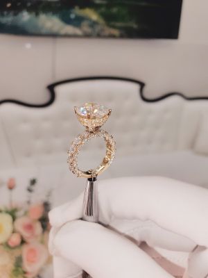 NHẪN VÀNG VIÊN CHỦ MOISSANITE 11LI