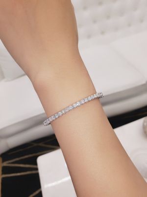 VÒNG TAY MOISSANITE 3LI NỬA ĐAI