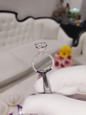 NHẪN BASKET VIÊN CHỦ MOISSANITE 9.0LI