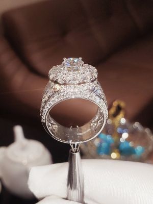 Nhẫn Nam Halo Tròn Đai Princess